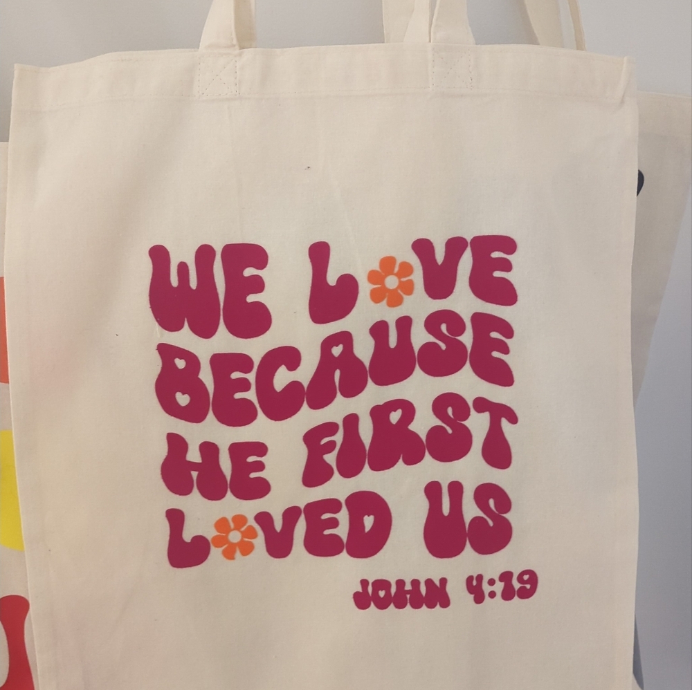 Love tote bag